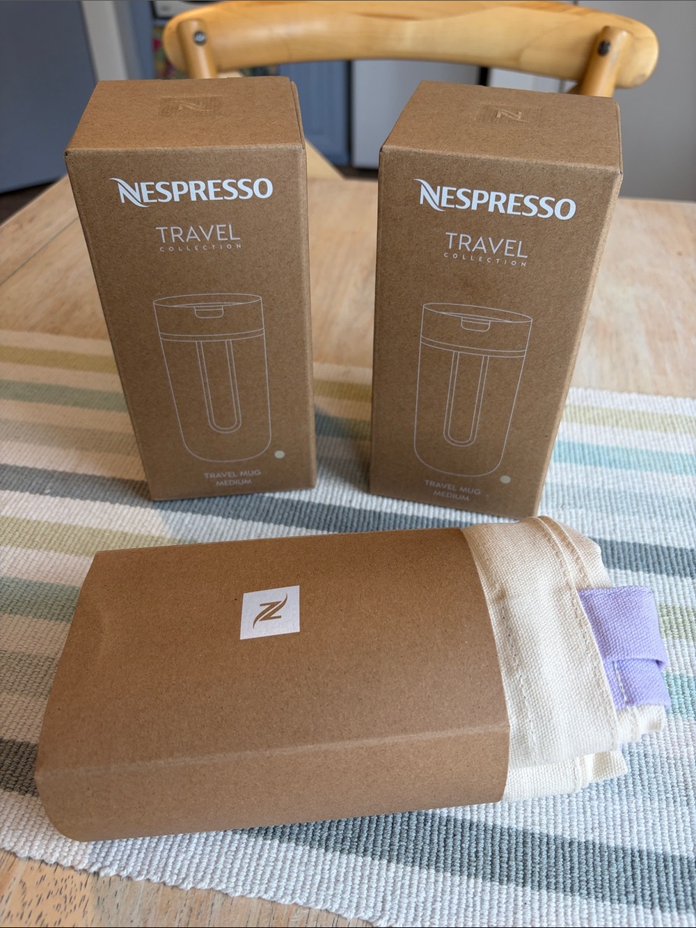 Nespresso Set 2 Travel Mugs & 1 Tote